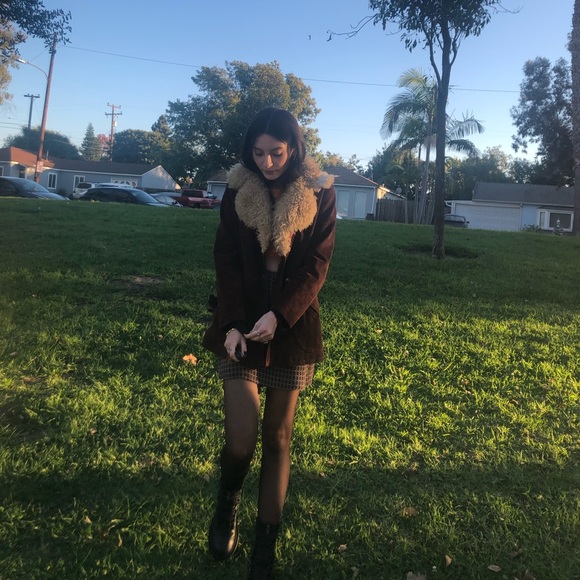 Meet Your Posher - Picture 4 of 4